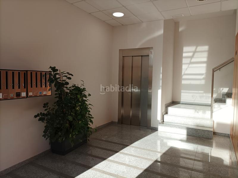 Foto 46daaf18-8adb-4842-b69b-0e0e08f3933c. Alquiler oficina en carrer d'altafulla 8 despacho con muy buena ubicación e imagen con vistas al mar en Mataró