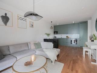 Bureau à Camí de la geganta 40. Despacho con cedula de habitavilidad