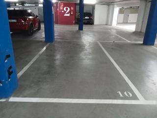 Autoparkplatz  Carrer del músic jaume isern 60. Parquing  para coche de facil acceso