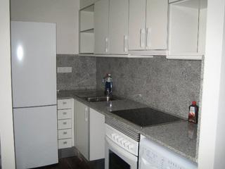 Location Appartement à Camí ral de la mercè 371. Piso de 1 habitacion todo exterior