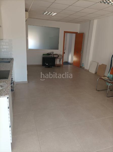 Foto 8c9ec3fd-28ae-46cf-b7f4-df468f1ae191. Affitto ufficio con riscaldamento in Centre Mataró