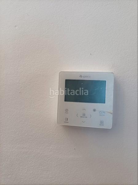 Foto 1fcfc697-b25d-4f8c-8124-3d3558cfd6f3. Alquiler casa en plaça de cuba 1 casa con patio reformada con mucho encanto en Mataró