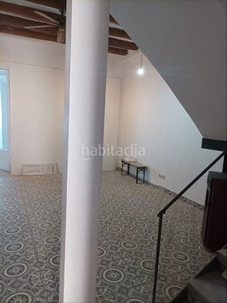 Foto c35e0bff-3d27-4e8e-b191-ab781c21a7f7. Rent house in plaça de cuba 1 in Centre Mataró