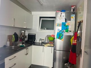 Etagenwohnung in Carrer de sant benet 33. Piso ideal inversores