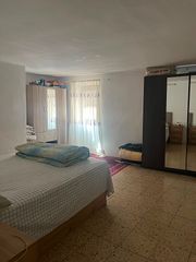Appartamento  Carrer de sant benet 28. Piso ideal inversores