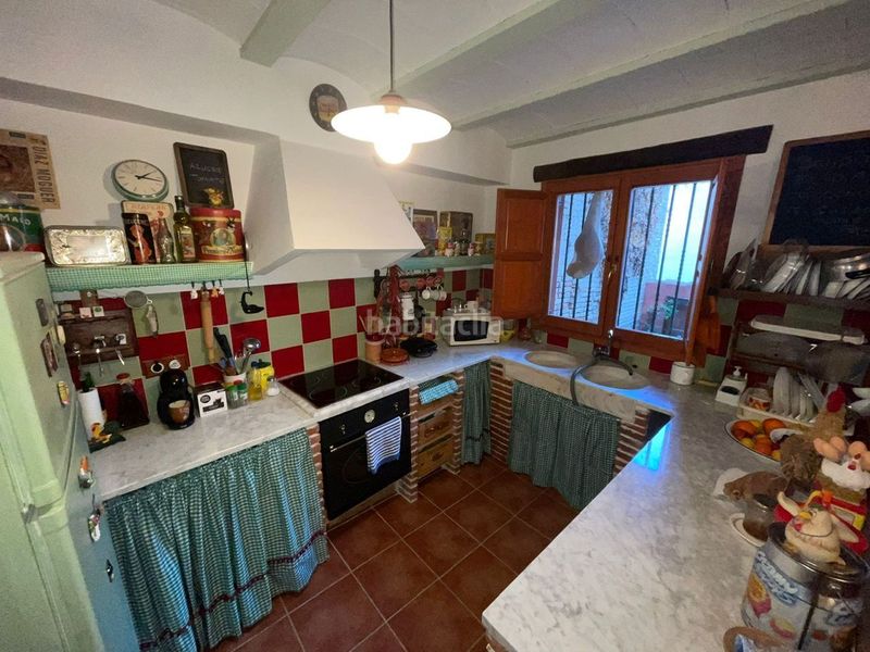 Foto 86e60c38-e914-4fb8-aa0d-179011244e1a. Casa amb calefacció a Tivenys