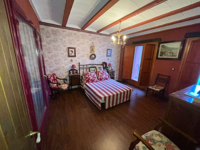 Foto a39b2147-0e30-4e67-88bc-12e5c04f0532. Casa amb calefacció a Tivenys