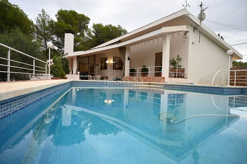 Foto 2f43d696-ae56-4086-b121-40aa5568d9b1. Casa amb calefacció piscina a Urbanitzacions Tortosa