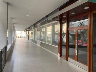 Local Comercial a Centre. Local a la venta en tortosa, edificio orleans