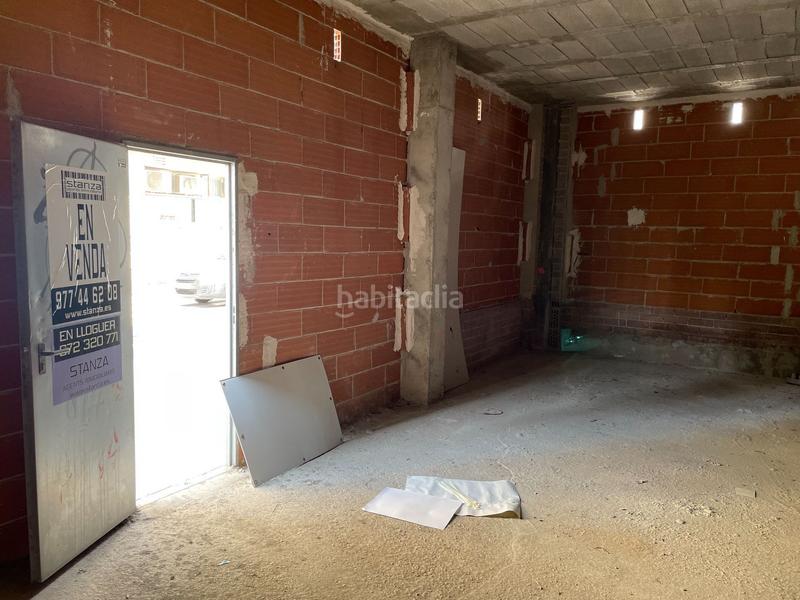 Foto 823a6b6d-3e8c-433f-a23a-4b0d05584841. Lloguer local comercial a Centre Tortosa