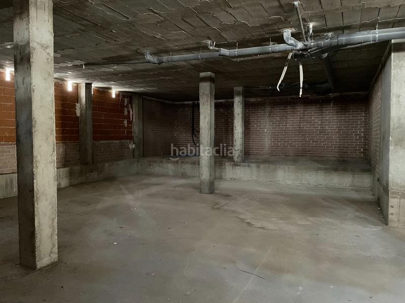 Foto a3a28952-832a-44f4-8baf-833bd4f8901a. Lloguer local comercial a Centre Tortosa