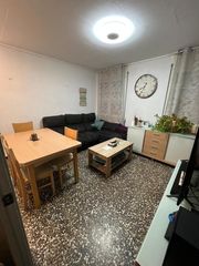 Haus in Roquetes. Local restaurante con vivienda a la venta en la raval de crist,