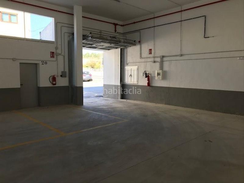 Foto aace0bc2-2c5a-438e-a39e-14fec09a77e3. Affitto posto auto in Roquetes