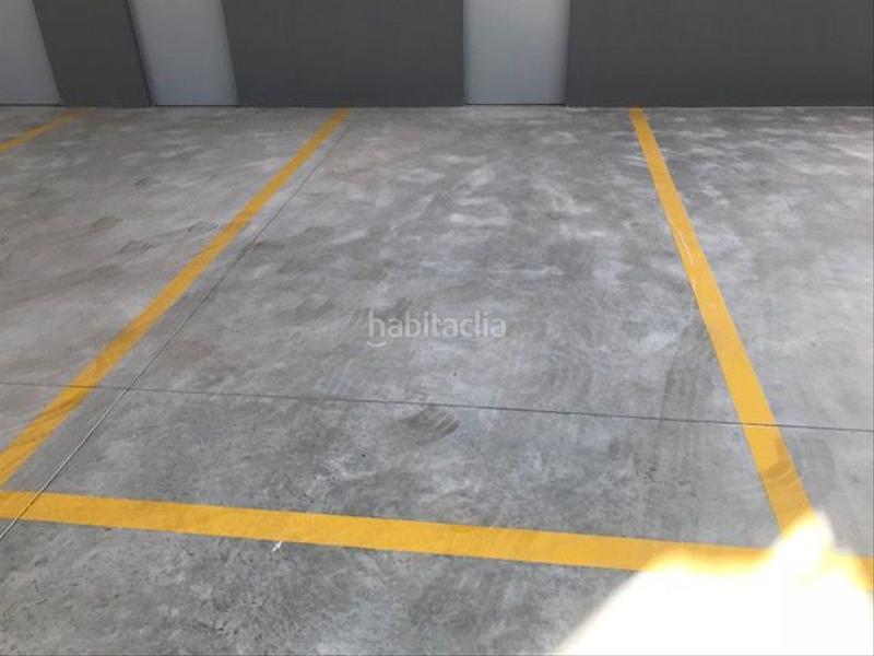 Foto d81cb334-9746-40af-b8fc-72a7269da13c. Affitto posto auto in Roquetes