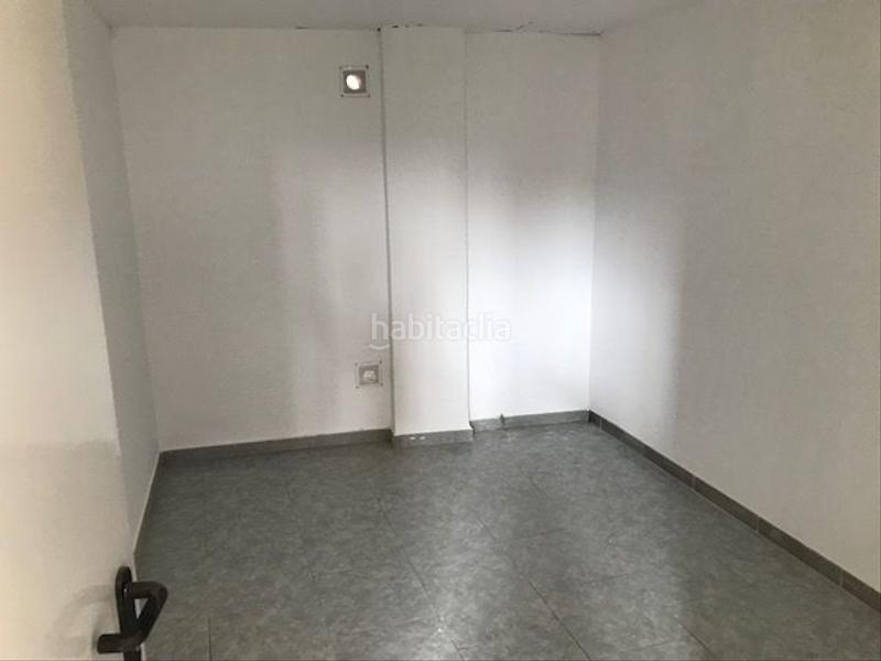 Foto fff9a9d6-645a-49e1-a76c-79a24a7d2ef5. Affitto posto auto in Roquetes