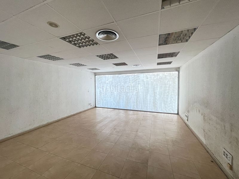 Foto 3410ab11-5348-496f-bdb3-0b5fcf35ae30. Rent business premise in generalitat 102 in Temple Tortosa