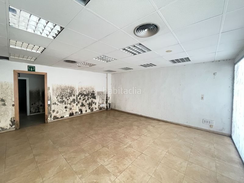 Foto f5a5f021-09ce-4dbd-b014-f486543310b8. Rent business premise in generalitat 102 in Temple Tortosa