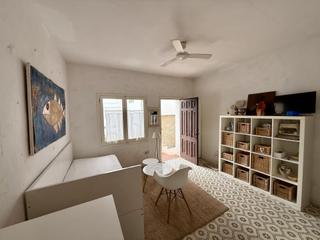 Apartament a Playas de Fornells. Apartamento en cala tirant para disfrutar o rentabilizar