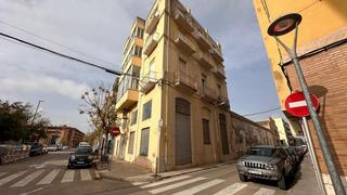 Edifici  Migdia. Edificio en venta en tortosa