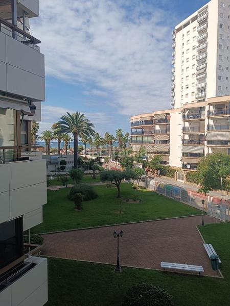 Foto 4015b086-7867-425f-9936-7e74ffe16fbc. Piso  en venta en Platja de Llevant Salou