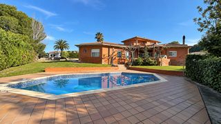 Casa  Del llorer. Chalet en venta en tortosa, sant josep de la muntanya