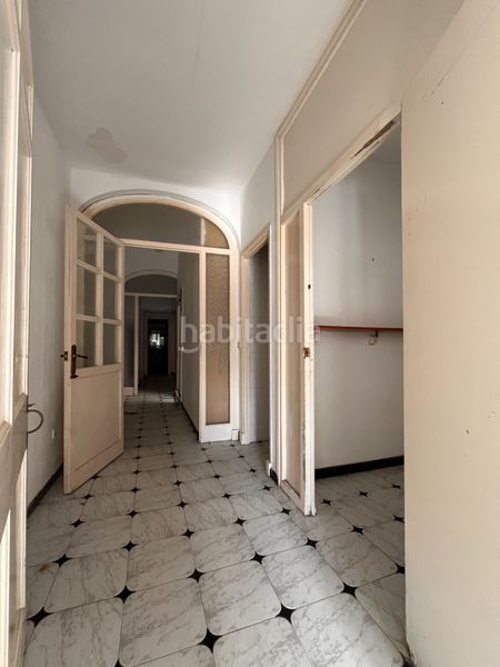 Foto f6ae6c6b-2c81-4c71-89ac-0ee0417ac300. Edifici a Centre Històric Maó / Mahón