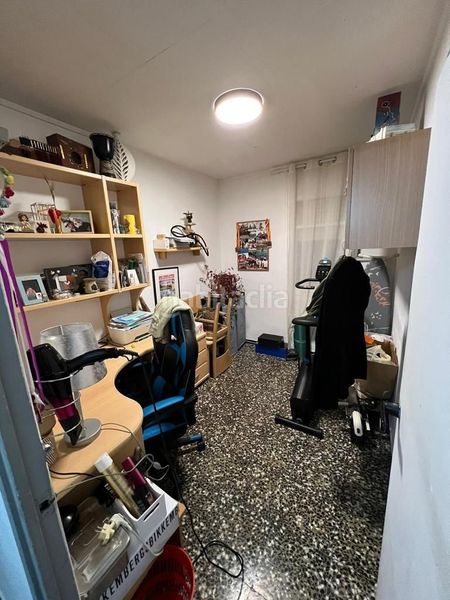 Foto f523cc80-d44f-4ae4-b948-56c2d6dd713e. Local comercial a Roquetes