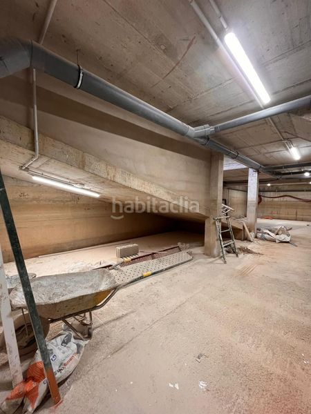Foto 9bc808be-706e-480f-b682-d876f7a52aa5. Aparcament cotxe a Es Mercadal poble Es Mercadal