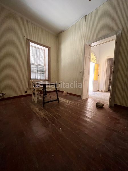 Foto b73f759a-569d-419d-944e-faa1e6066a75. Edificio in Centre Històric Maó / Mahón