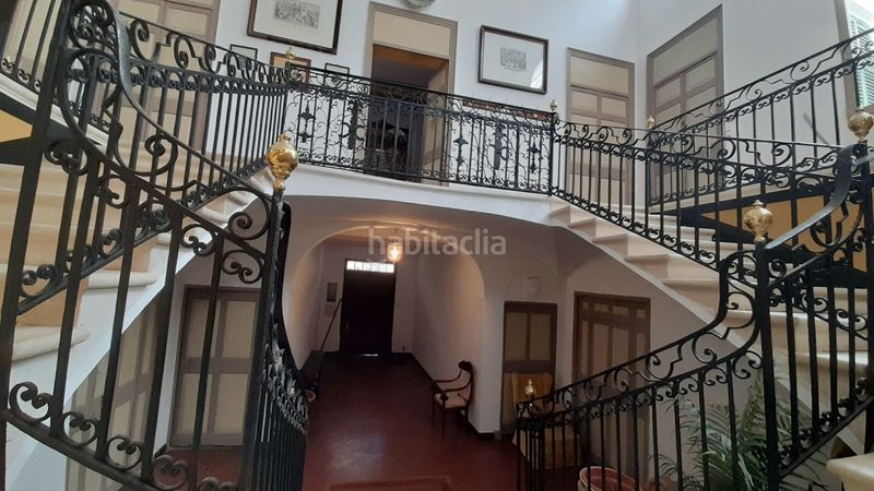 Foto c01a0a0a-a9a2-44fa-896f-6495d35a96be. Edifici a Centre Històric Maó / Mahón