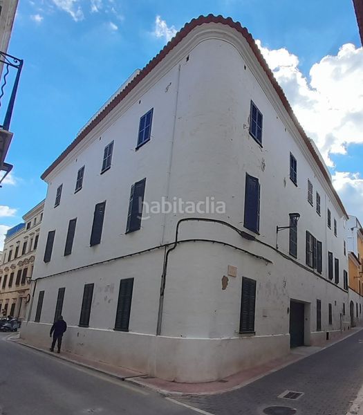 Foto d3650d43-cba4-43f7-9066-6cf972ade69f. Edifici a Centre Històric Maó / Mahón