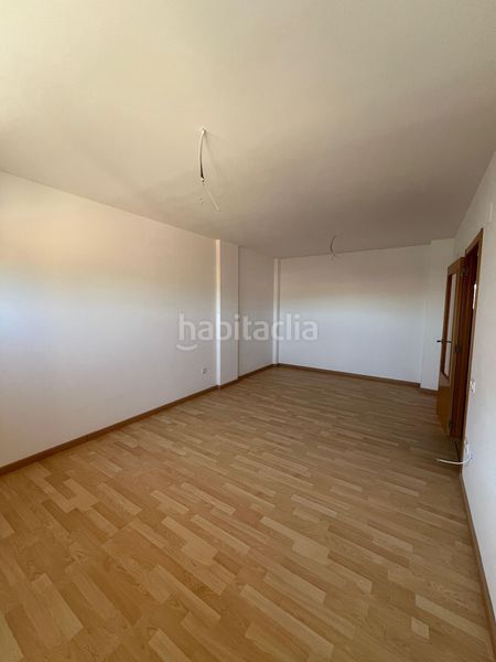 Foto b1169ce7-9027-4480-822b-de413e66b70f. Pis a Aldover