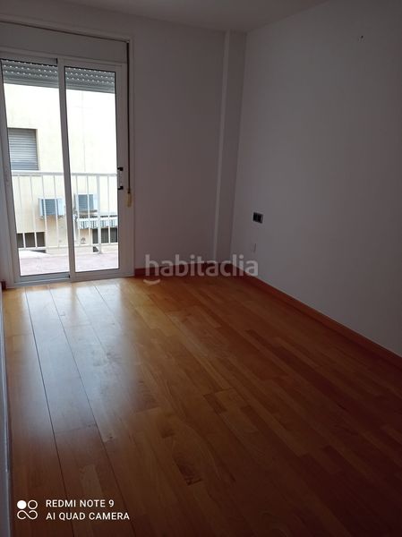 Foto 7660b7f7-5d00-4ec4-bdde-882f556e6ce1. Pis amb calefacció a Roquetes