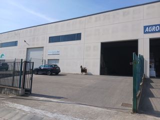 Capannone industriale  Mestral. Nave en venta en pol. industrial barranc de lledó, santa bàrbara