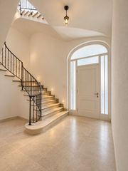 Flat  Cami des castell. Vivienda de diseño con un precioso patio privado en maó
