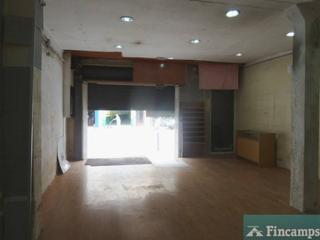 Lloguer Local Comercial  Carretera de barcelona. Fincamps comercializa local en alquiler, con mucha visibilidad d