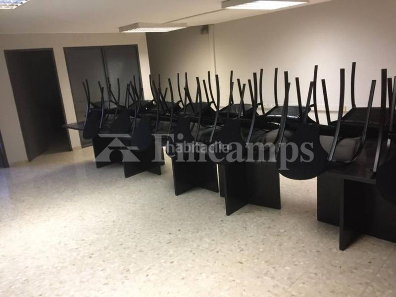 Foto 43001849-7c49-49ef-9c62-c6c9427766b3. Affitto ufficio in Centre Sabadell