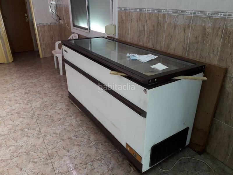 Foto a18f2124-0b0e-4d97-a600-a2269c896dc3. Location local commercial dans Poble Nou Sabadell