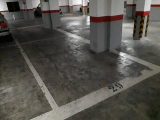 Aparcament cotxe  Montserrat. Fincamps comercializa la venta de  plaza de parking en calle mon
