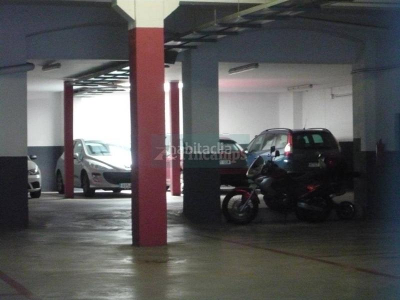 Foto 89412f1f-e5bd-448e-bc44-8231f774abee. Lloguer aparcament cotxe a Gràcia Sabadell