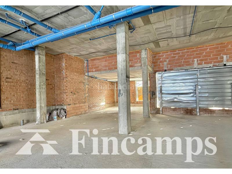 Foto b5937f62-3fec-46b9-93ef-60fe0e96f686. Alquiler local comercial local en alquiler en la Creu Alta en Sabadell