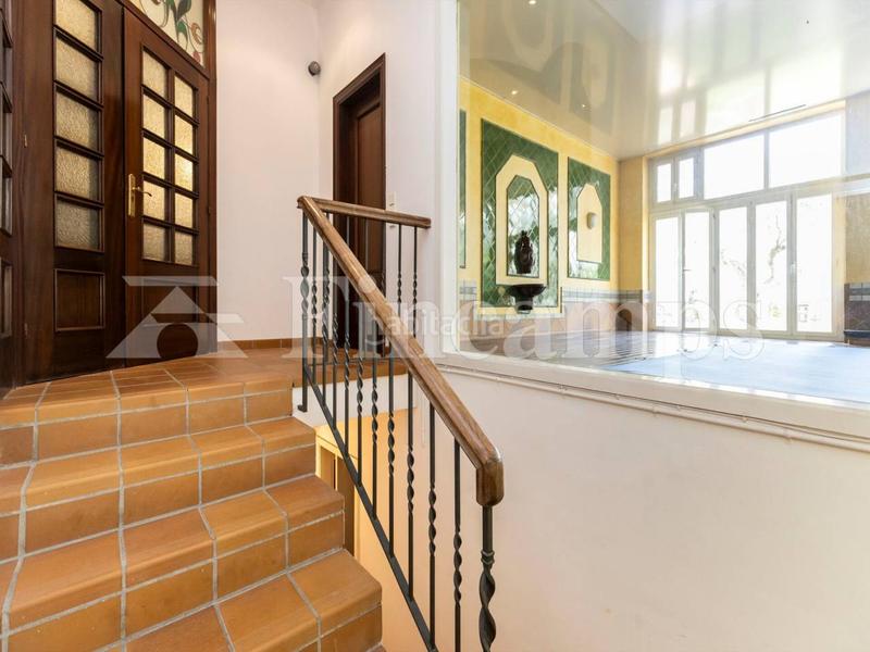 Foto 541c08ac-58fb-41d9-8116-27d6c60f12ac. Casa propiedad señorial con facha modernista en Centre Sabadell