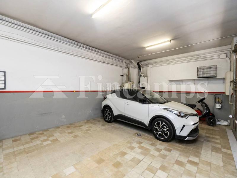 Foto 89099c8e-9228-4749-be07-c2388d557e8b. Casa propiedad señorial con facha modernista en Centre Sabadell