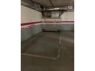 Aparcament cotxe  Corominas. Parking y trastero en venta, cerca mercado central.