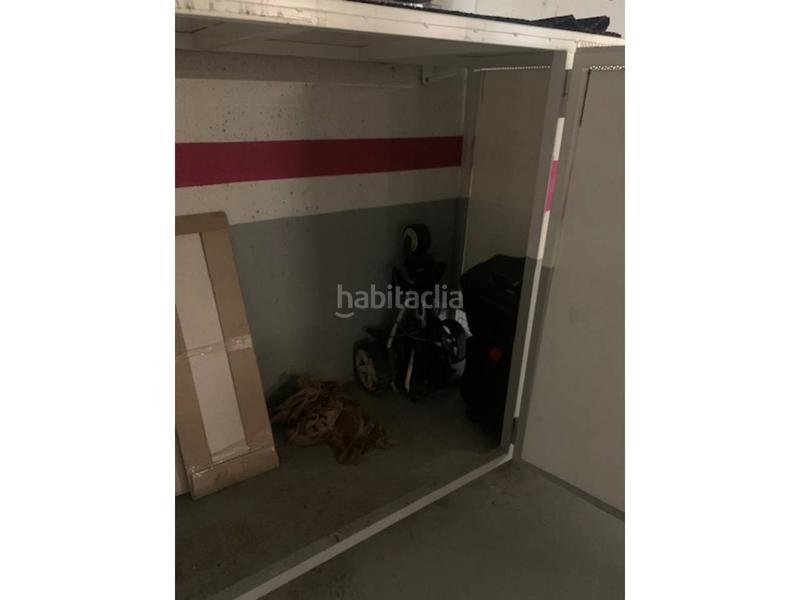 Foto af50c171-c551-4f45-8cd4-7f8faacfd375. Posto auto in Centre Sabadell