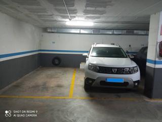 Aparcament cotxe  Miquel servet. Parking en venta en c miquel servet esquina avenida barbera.