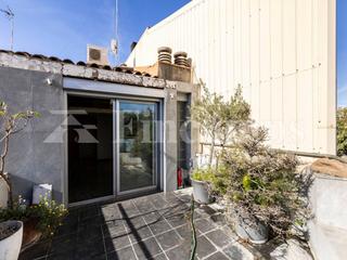 Casa  Clave. Casa en venta en centre