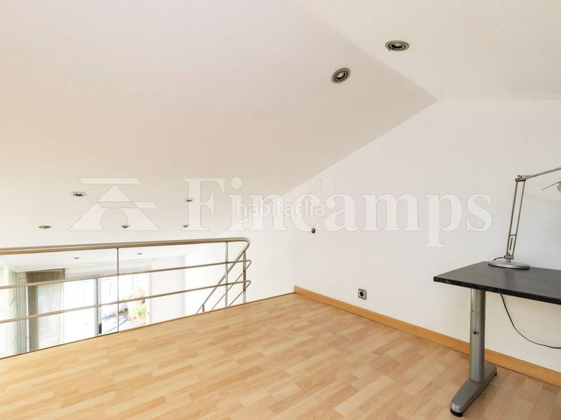 Foto 2f01c594-5eb3-4485-87b6-e9c648b66d8d. Casa amb calefacció aparcament a Centre Sabadell