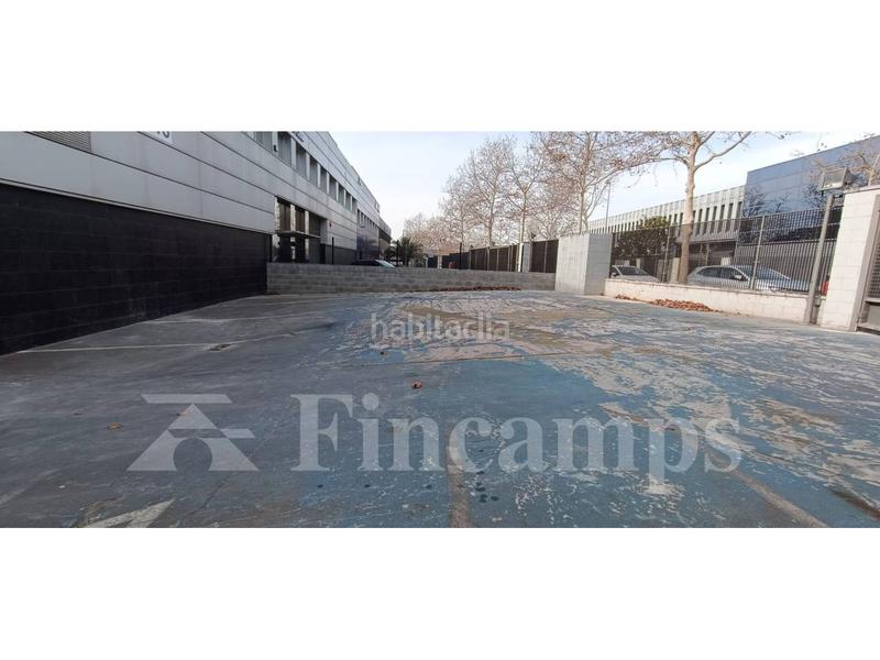Foto 15e95b5b-5ffe-472a-ab04-fb61c8e69e31. Rent industrial building in Parc Central Barberà del Vallès