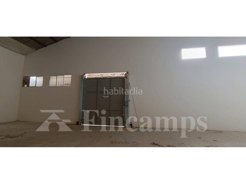 Foto 17b6b89b-69c0-41f8-9343-124c600f1242. Rent industrial building in Parc Central Barberà del Vallès